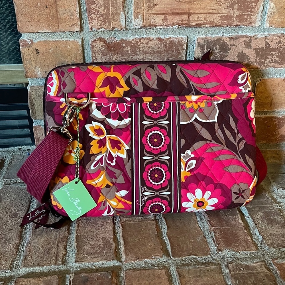 NWT Vera Bradley Carnaby Mini Laptop iPad Hard Case